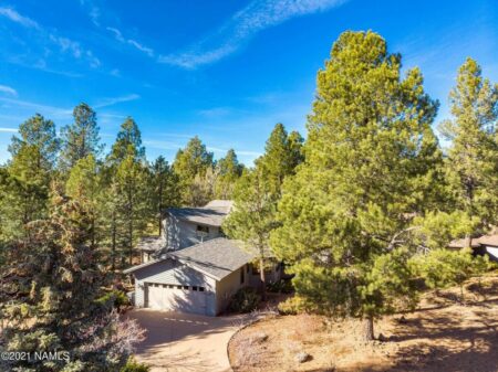 Photo of 3184 Bear Howard