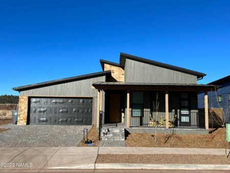 Photo of 3228 W Lockwood WAY