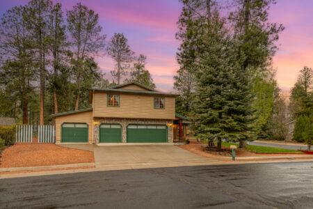 Photo of New Listing: Expansive 5-Bedroom Home in a Prime Flagstaff Location