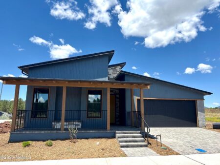 Photo of 3326 W Lockwood Way