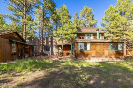 Photo of 5720 Glenwood TRL