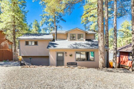 Photo of 772 Comanche St