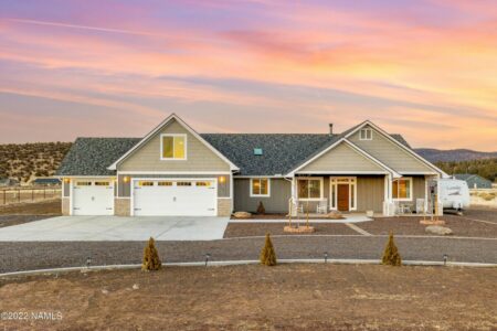 Photo of 9165 Hayfield Dr