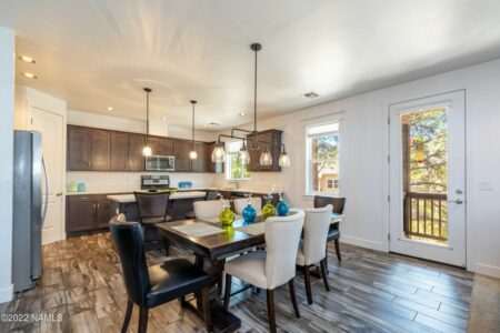 Photo of 3104 S Hannah LN