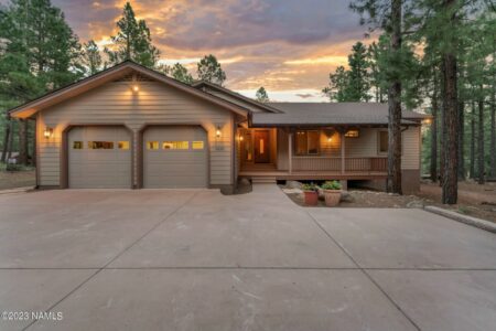 Photo of 4630 N Creekside Lane