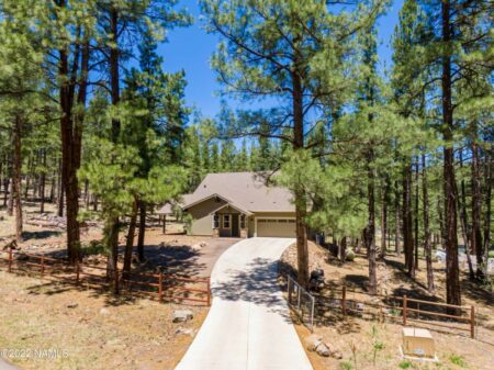 Photo of 1890 N Venus Drive